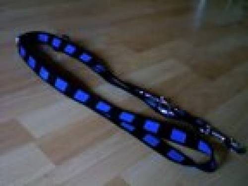 schwarz blau